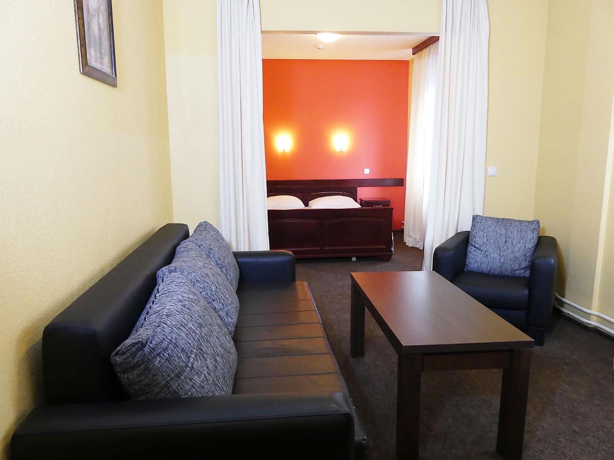 Motel Atlantis Prijedor Buitenkant foto