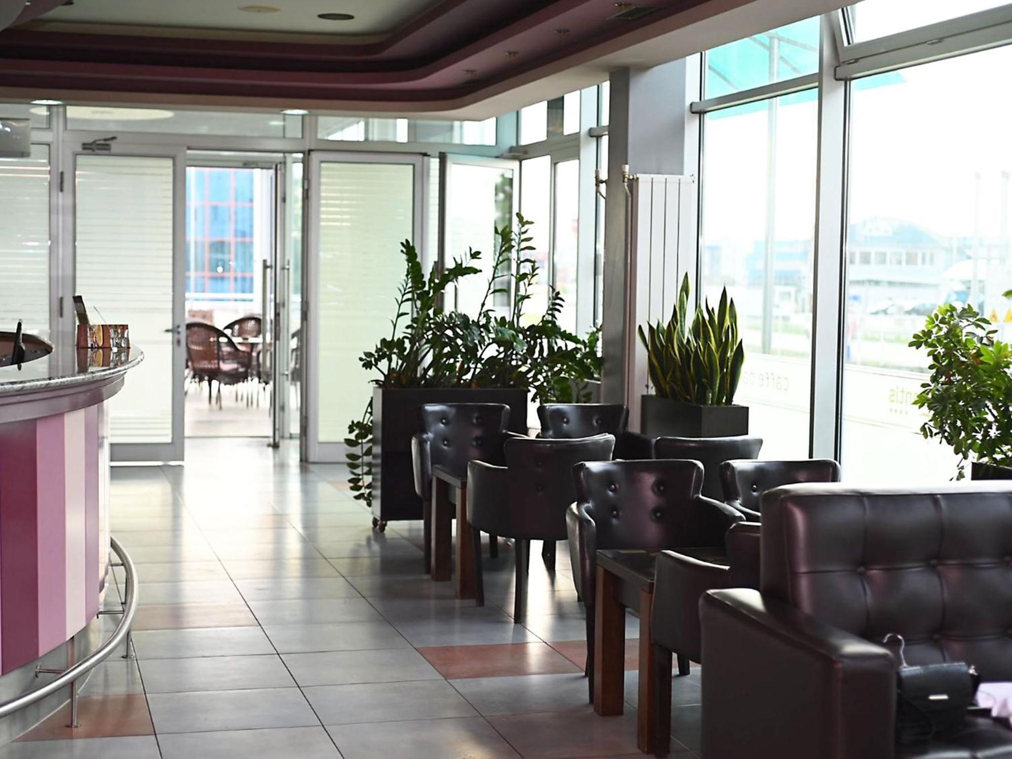 Motel Atlantis Prijedor Buitenkant foto